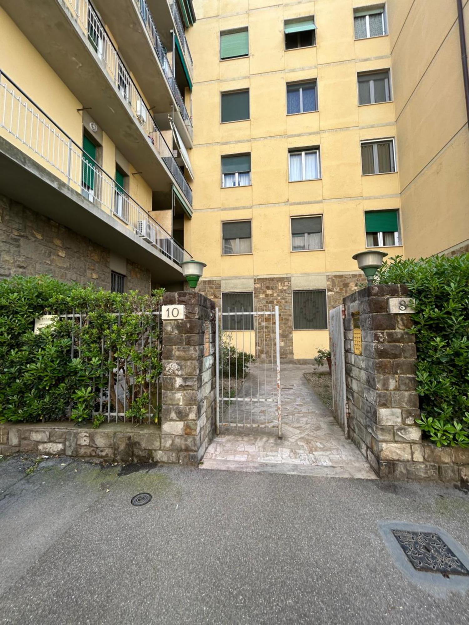 Appartamento Incantevole Con Patio Florença Exterior foto